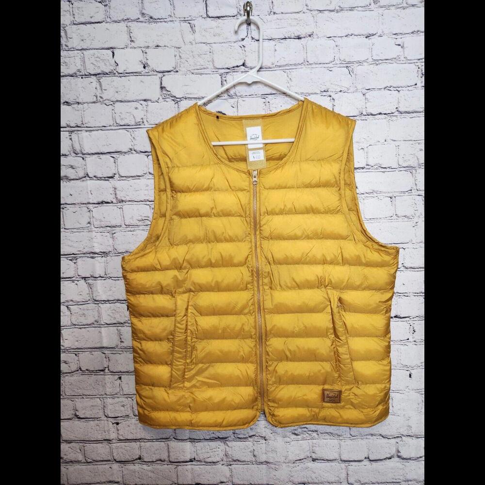 Herschel Supply Company Down Vest Ochre Yellow Mens Size Large Thin Packable...